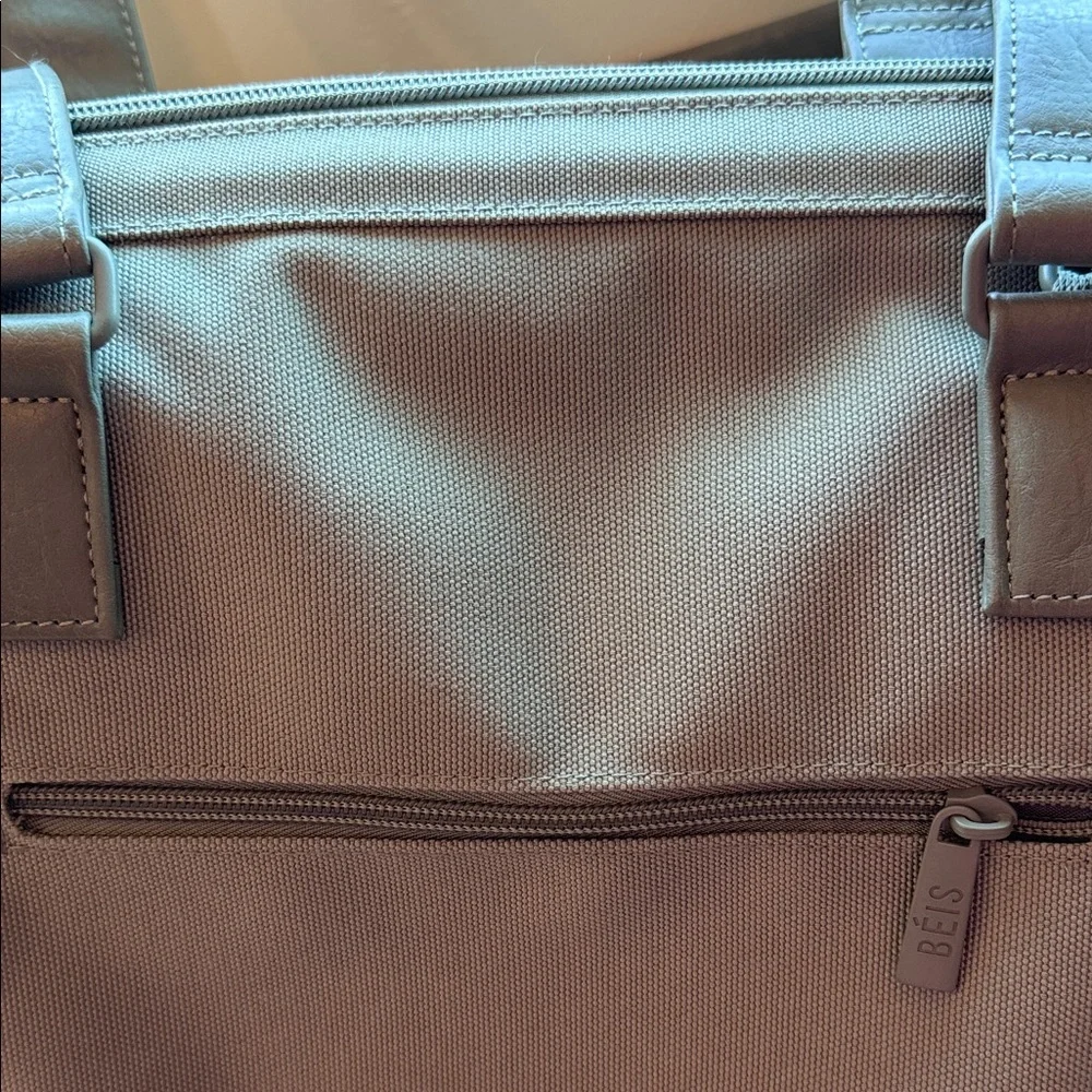 Beis Gray Mini WeekenderTote Bag with Shoulder Strap - Picture 3 of 6